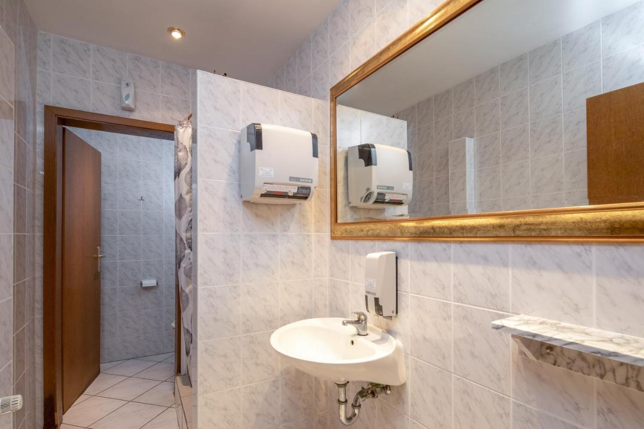 Germania Rooms & Apartments Celina Luaran gambar